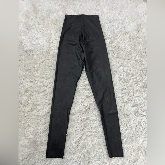 Commando Perfect Control Faux Leather Legging - Size S - Picture 2 of 6